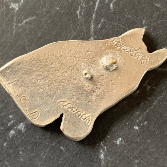 VINTAGE LCD Pewter Canada Horse Head Pin Brooch - Picture 2 of 5